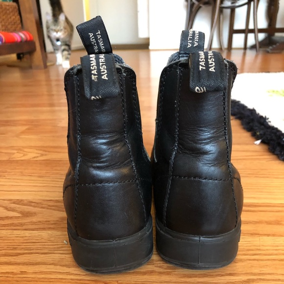Black Blundstones - Picture 8 of 8